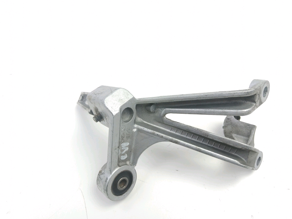 PLATINE ARRIERE DROITE COMPLETE