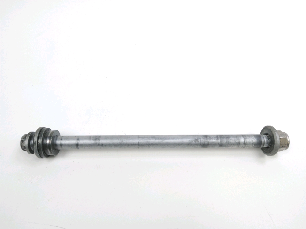 AXE DE ROUE ARRIERE