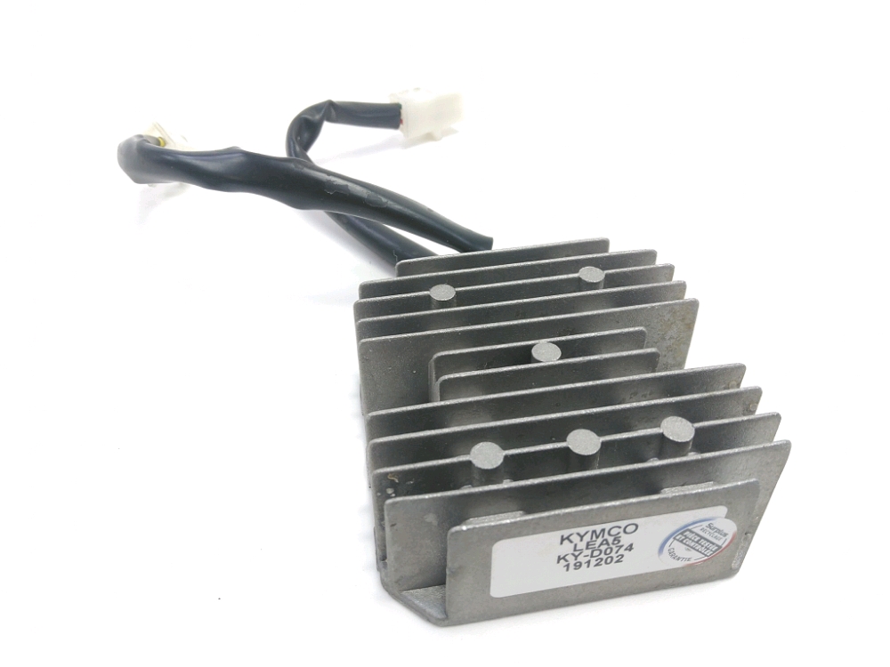 REGULATEUR DE TENSION