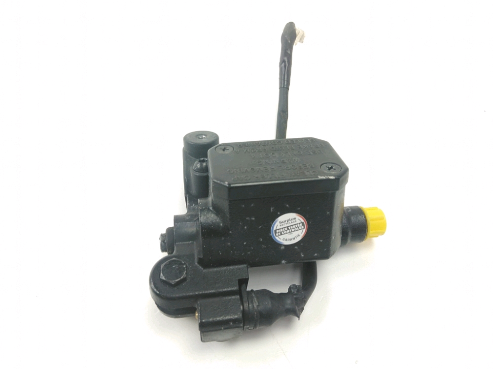 Maitre cylindre frein av complet