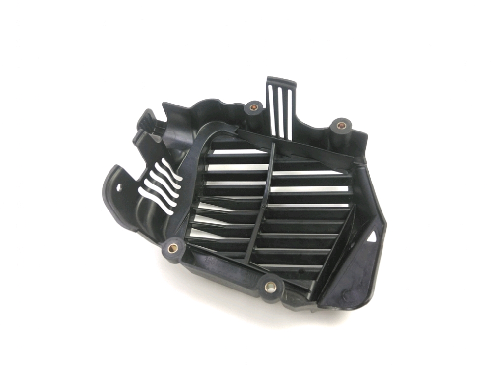 GRILLE DE RADIATEUR