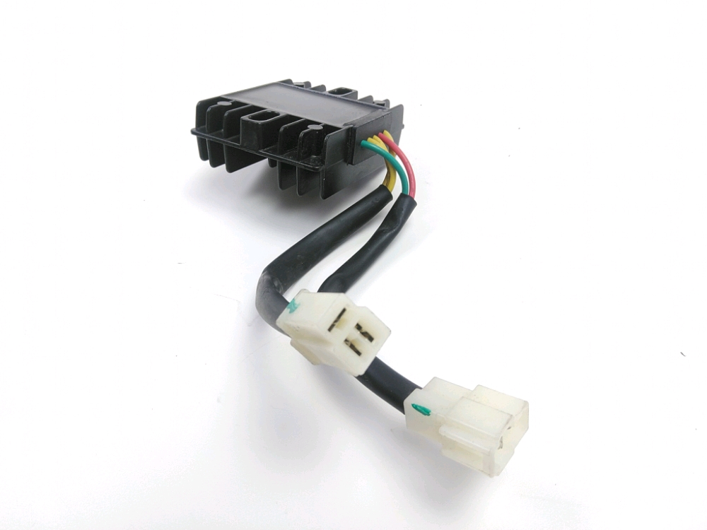 REGULATEUR DE TENSION