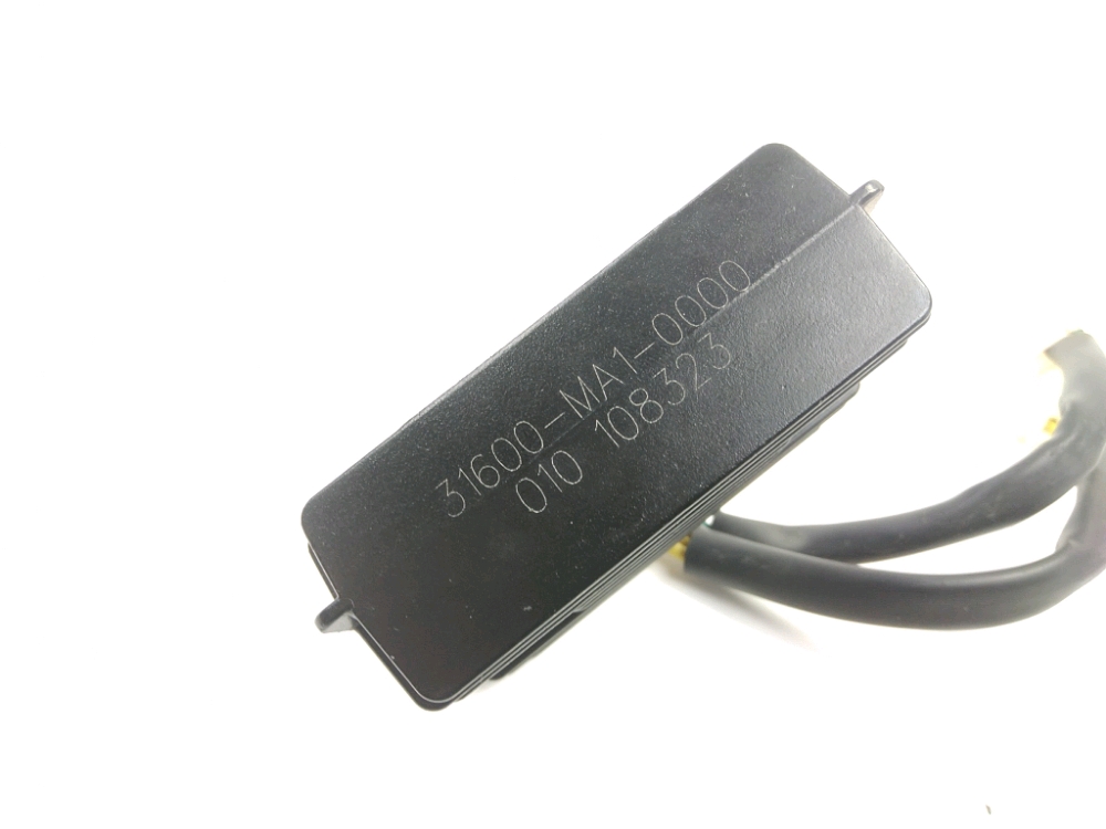 REGULATEUR DE TENSION