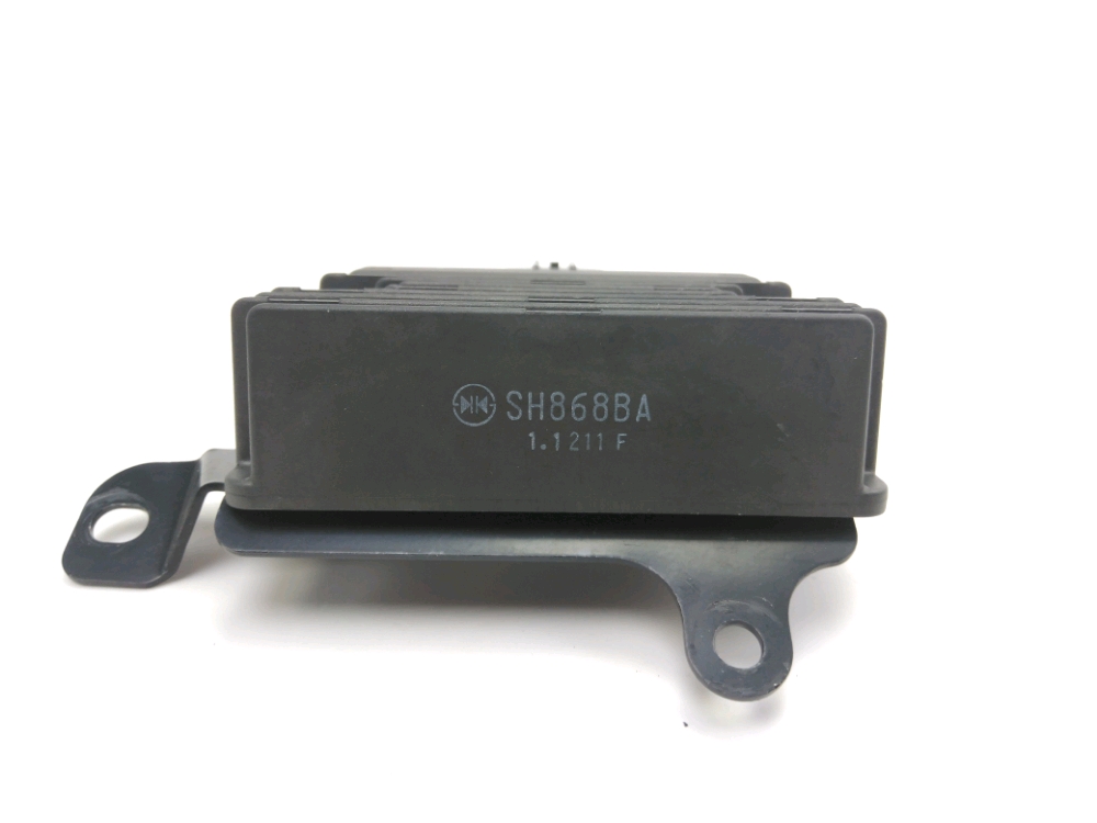 REGULATEUR DE TENSION