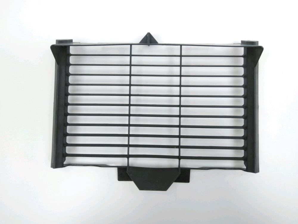 GRILLE DE RADIATEUR