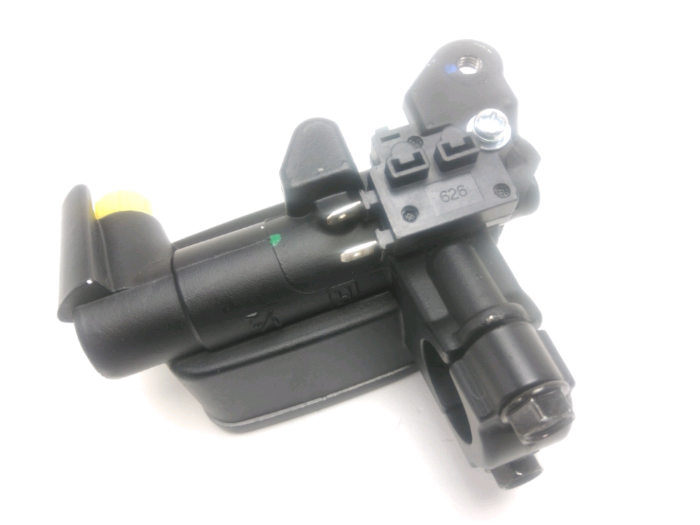 MAITRE CYLINDRE FREIN AR COMPLET