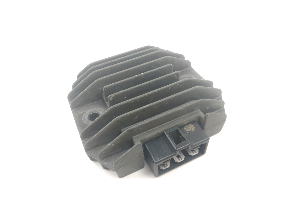 Regulateur de tension