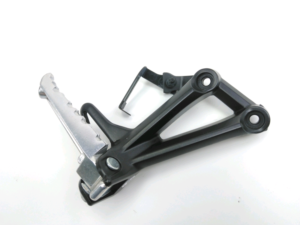 Platine et repose pieds arriere droit