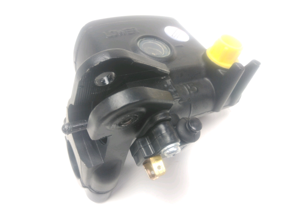 MAITRE CYLINDRE FREIN AV COMPLET