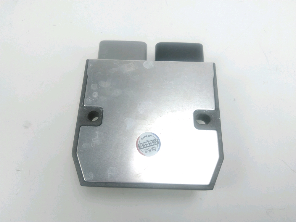 REGULATEUR DE TENSION