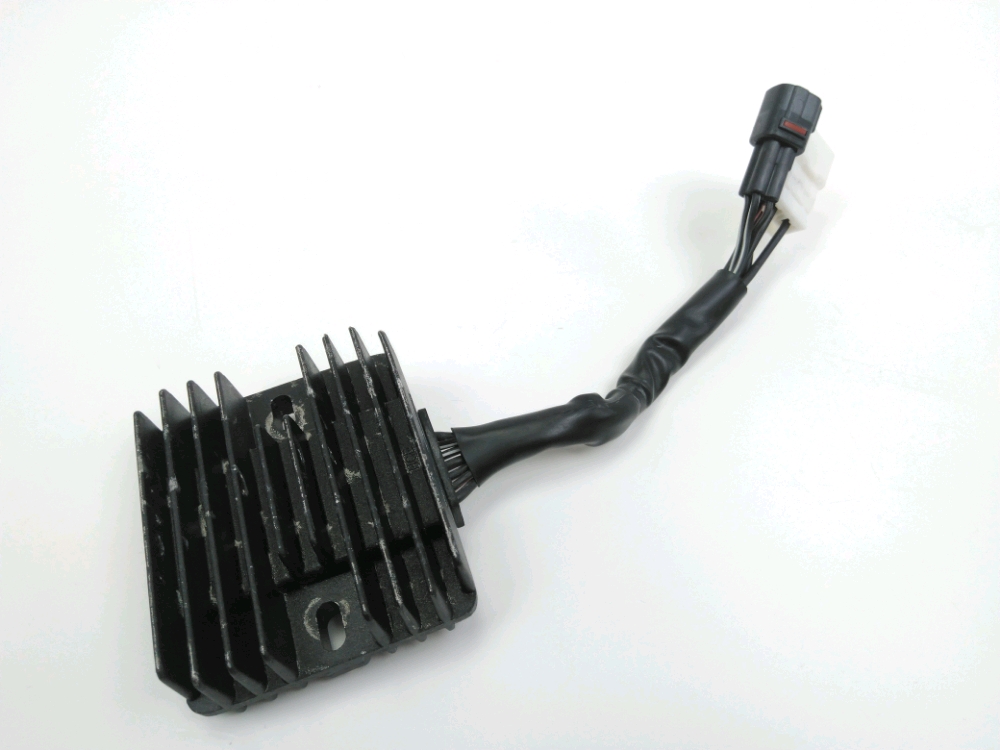 Regulateur de tension