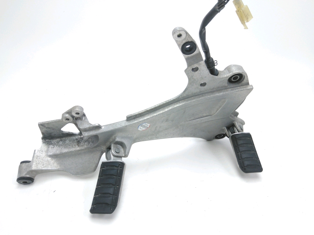 Platine avant droite complete