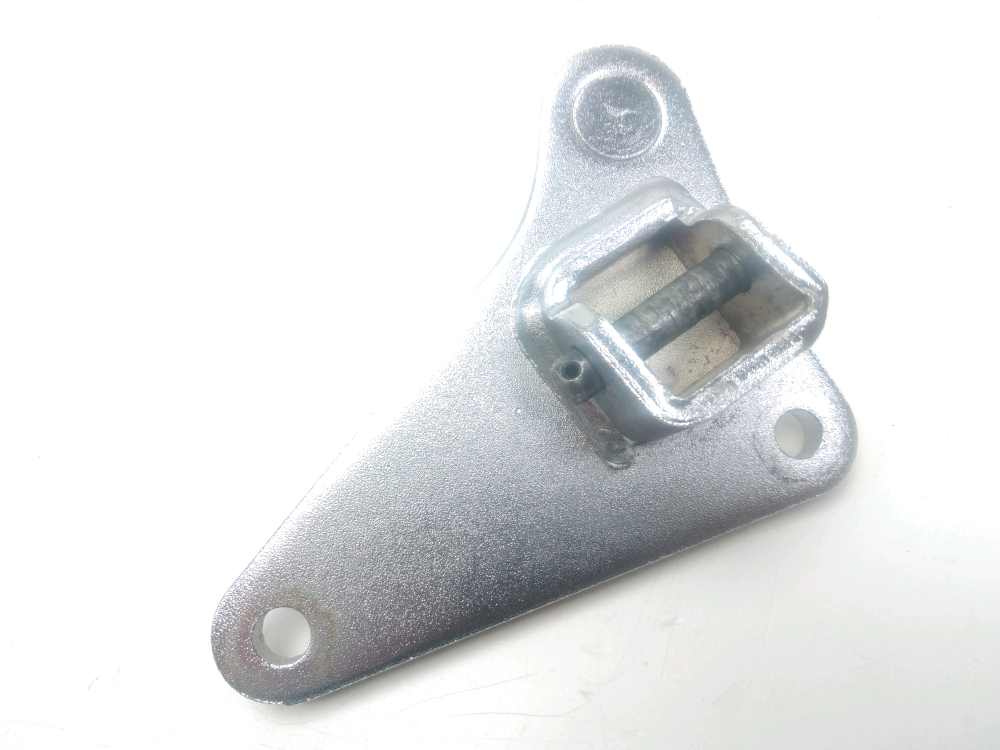 Platine avant gauche