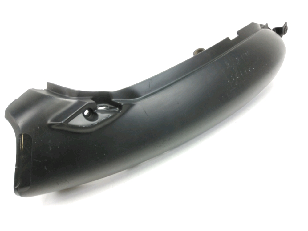 Carenage arriere droit