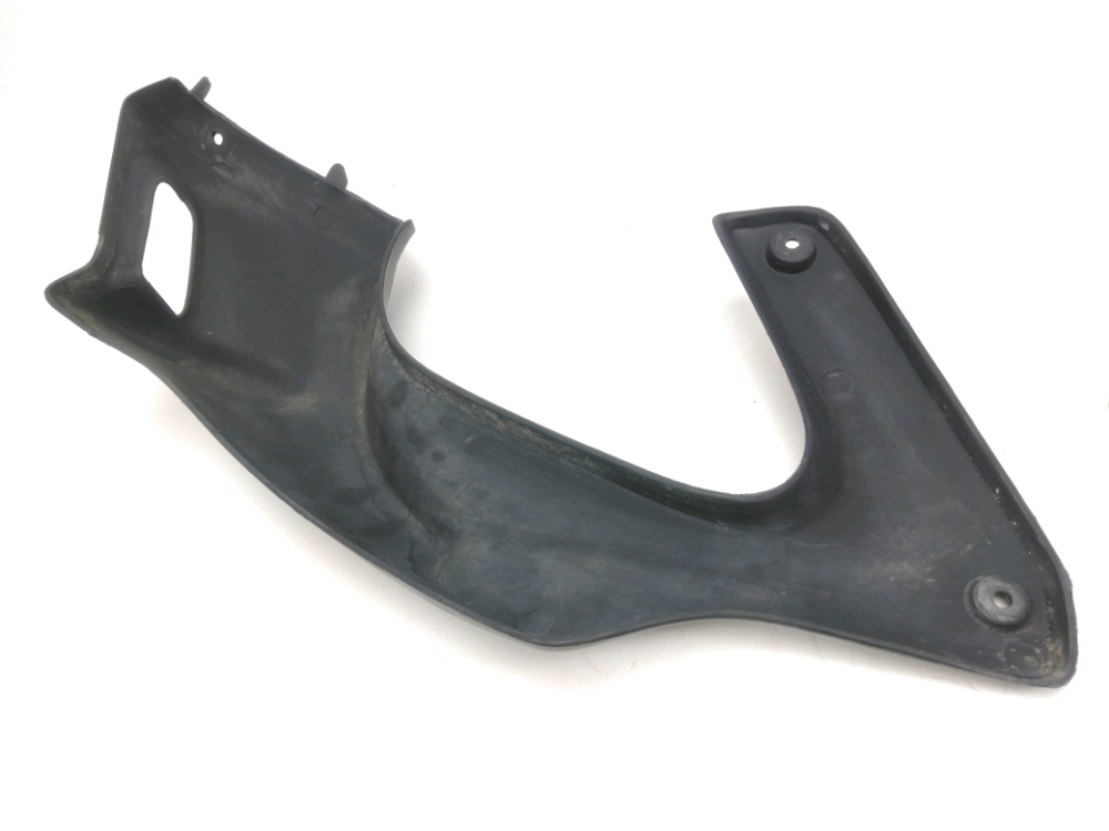 CARENAGE AVANT DROIT