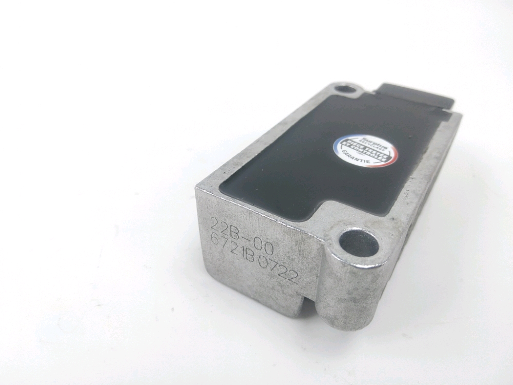 REGULATEUR DE TENSION