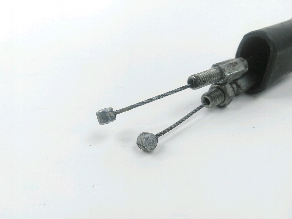 CABLE D'ACCELERATEUR