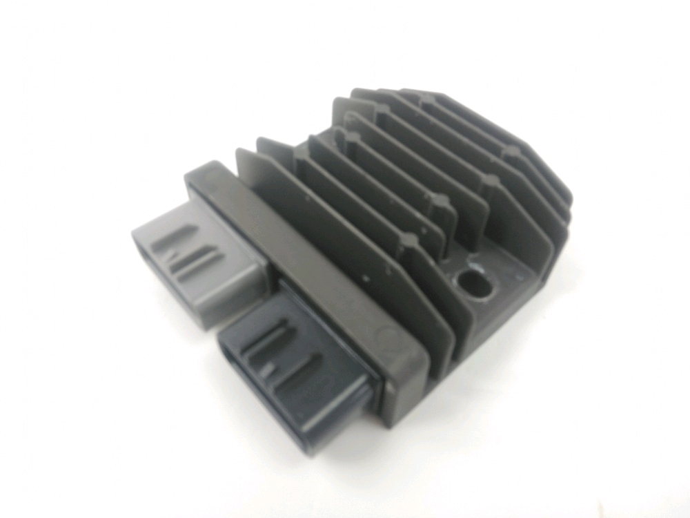 REGULATEUR DE TENSION
