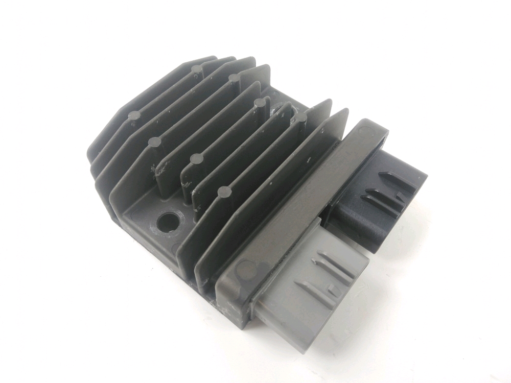 REGULATEUR DE TENSION