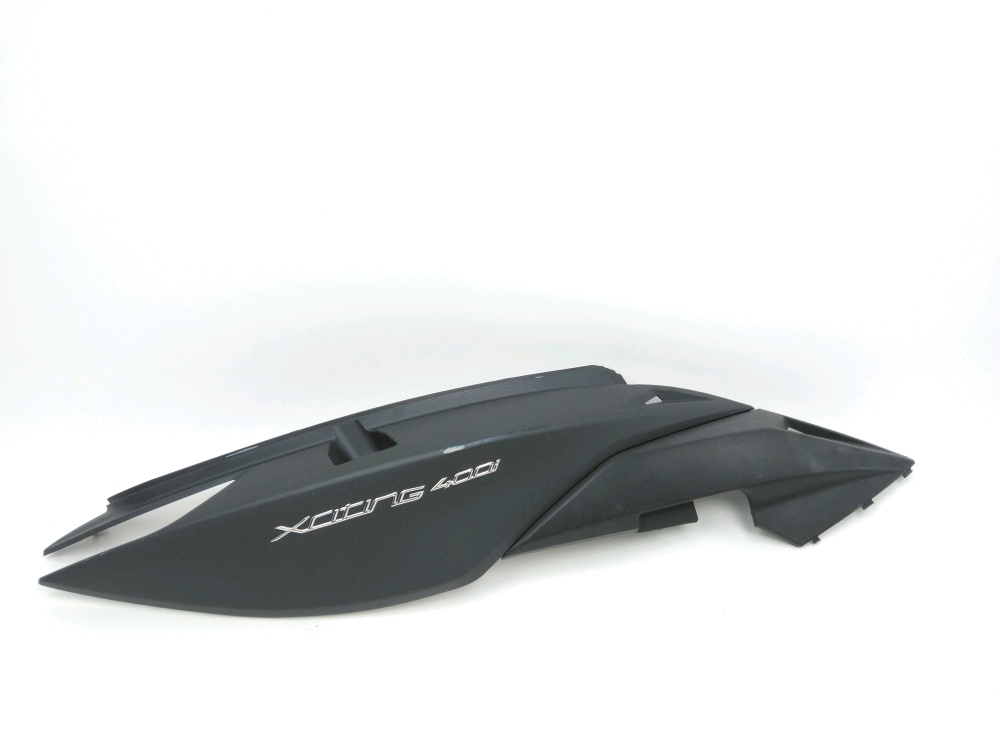 Carenage arriere droit