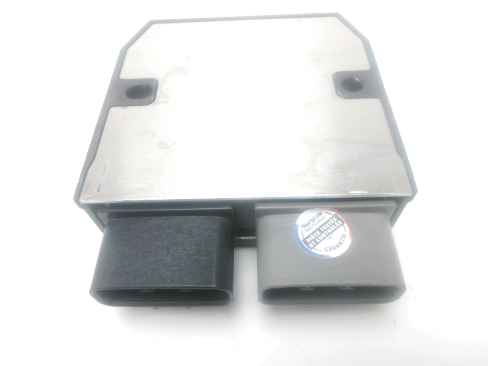 REGULATEUR DE TENSION
