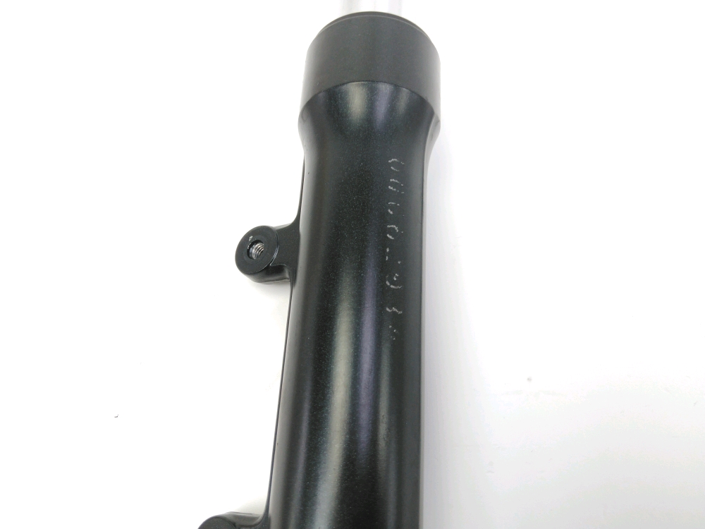 TUBE DE FOURCHE GAUCHE