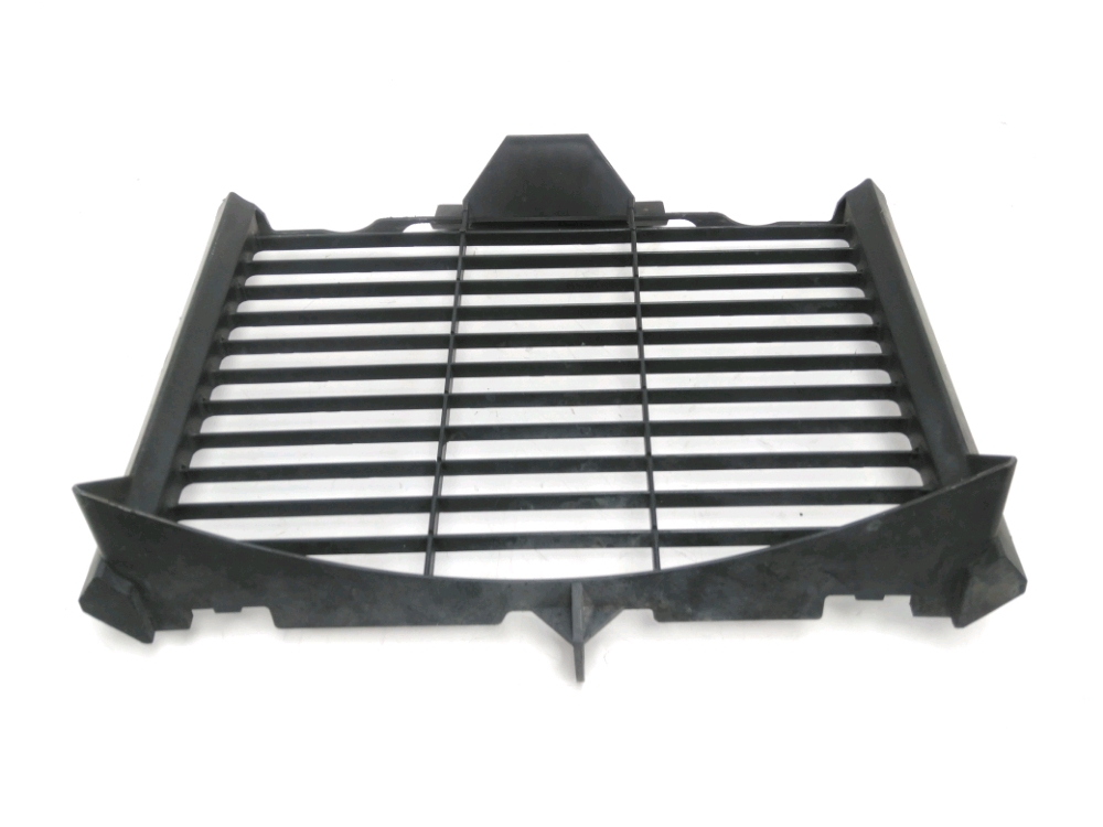 GRILLE DE RADIATEUR