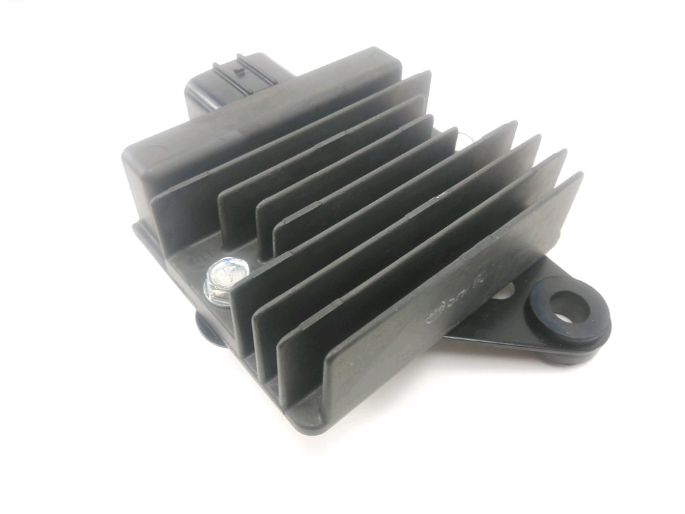 REGULATEUR DE TENSION