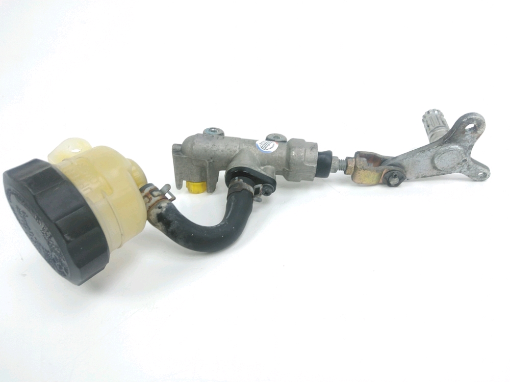 MAITRE CYLINDRE FREIN AR COMPLET