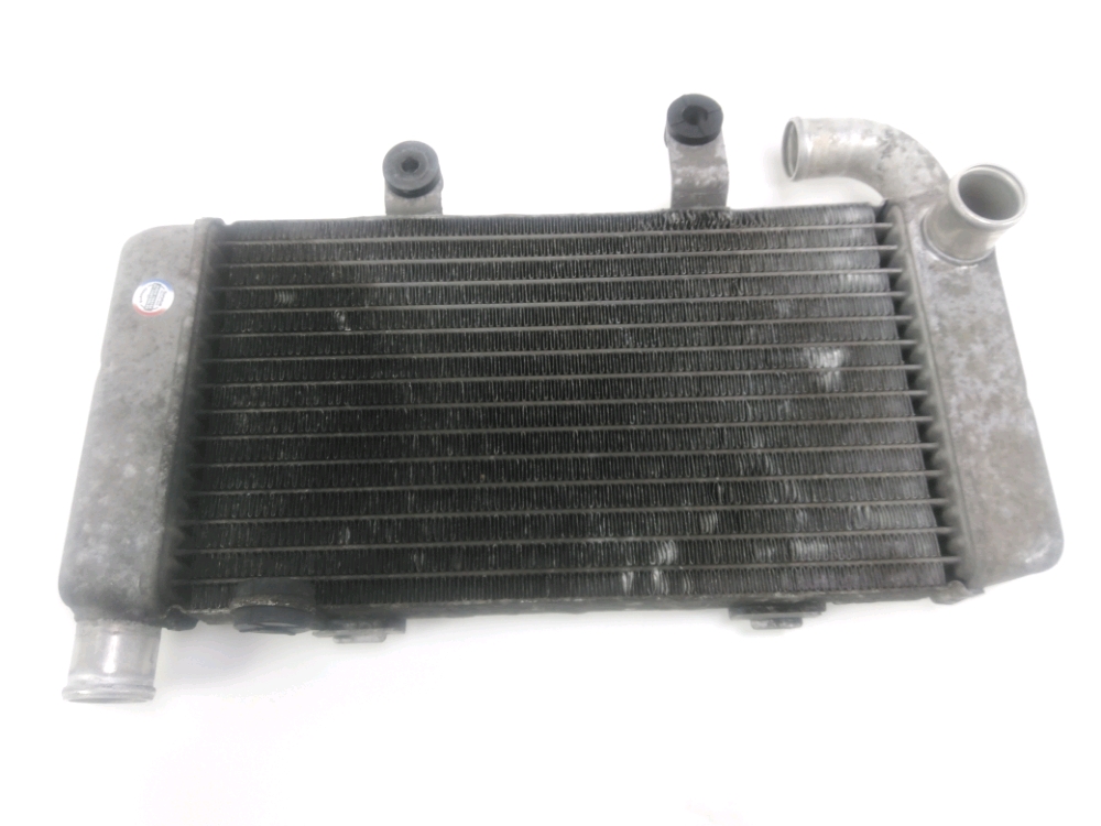 Radiateur eau gauche