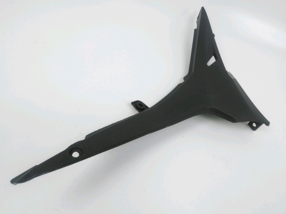 CACHE LATERAL GAUCHE