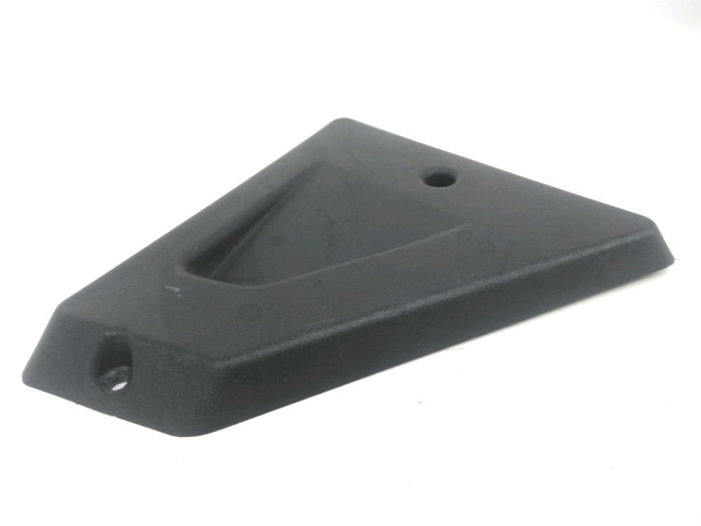 CACHE LATERAL GAUCHE