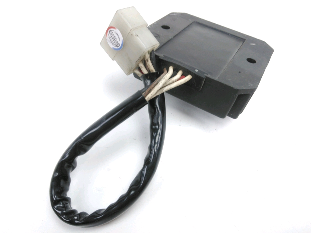 REGULATEUR DE TENSION