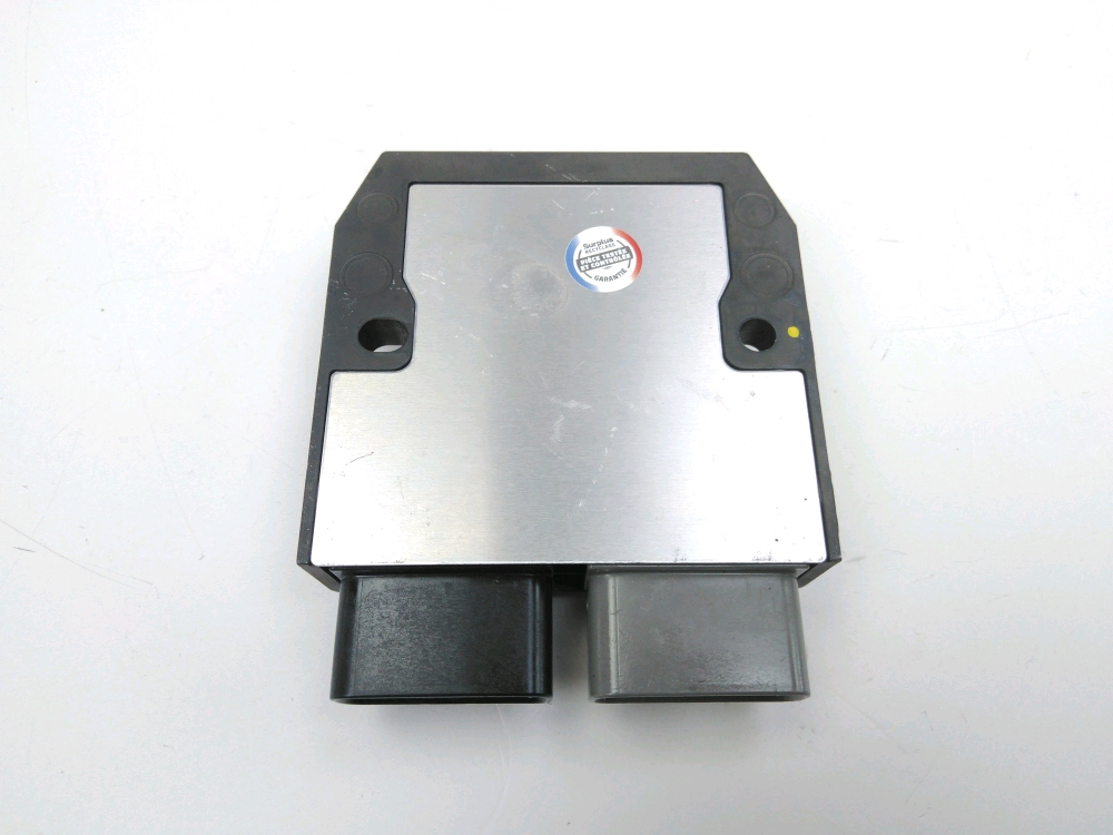 REGULATEUR DE TENSION