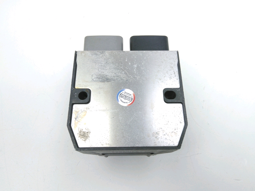 REGULATEUR DE TENSION