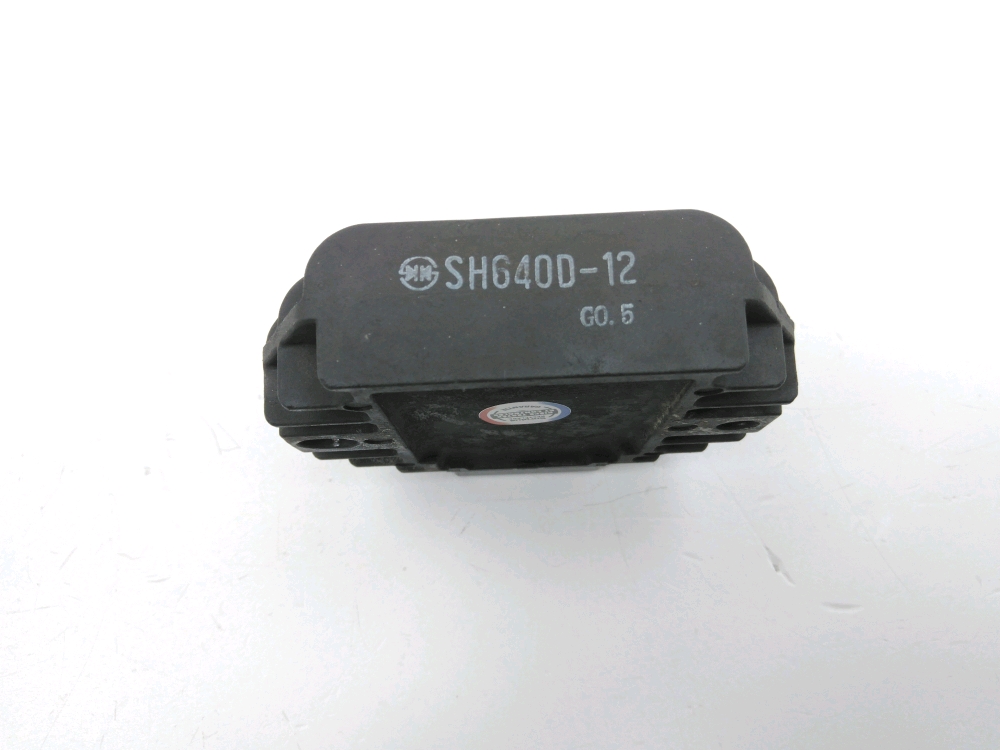 REGULATEUR DE TENSION