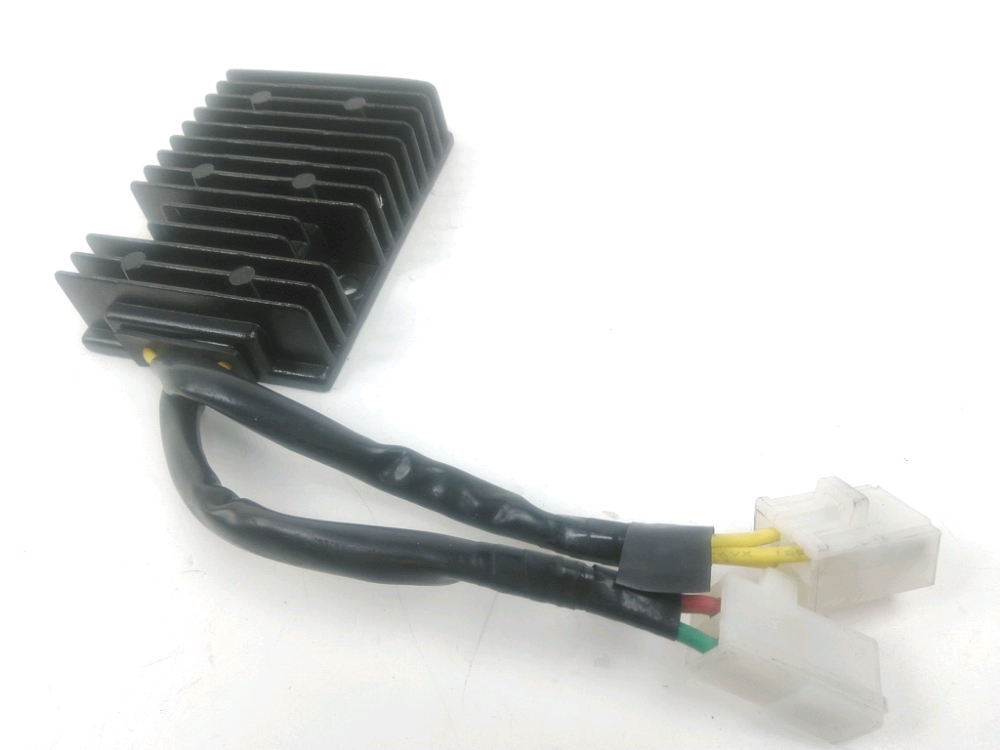 REGULATEUR DE TENSION