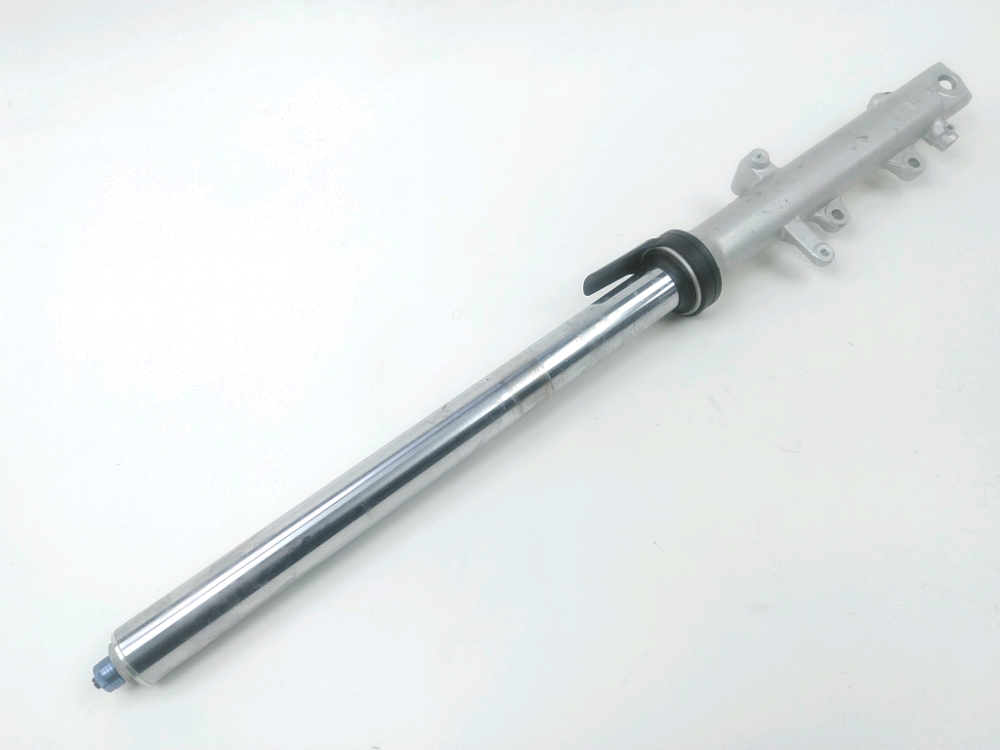 Tube de fourche gauche