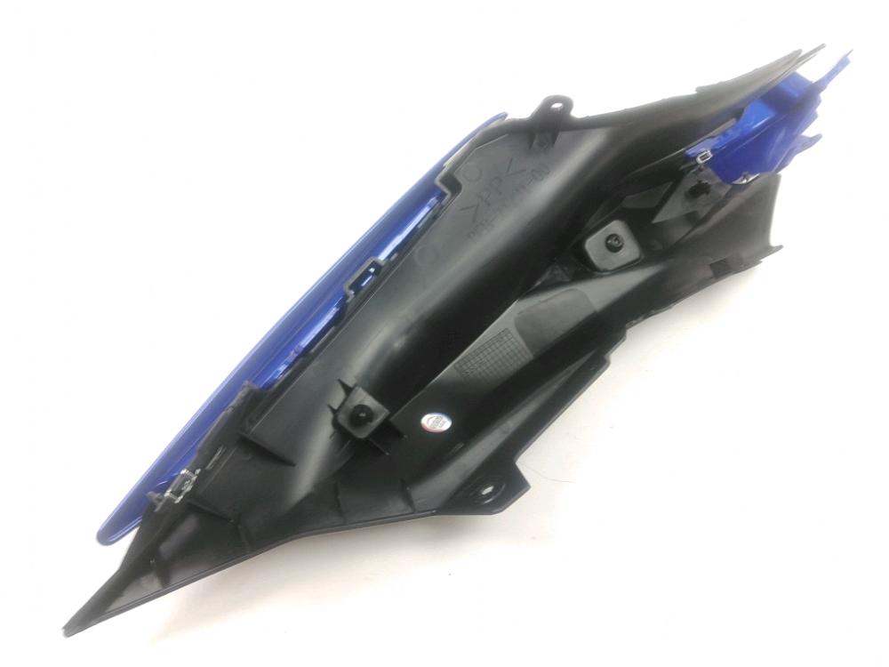 CARENAGE ARRIERE GAUCHE