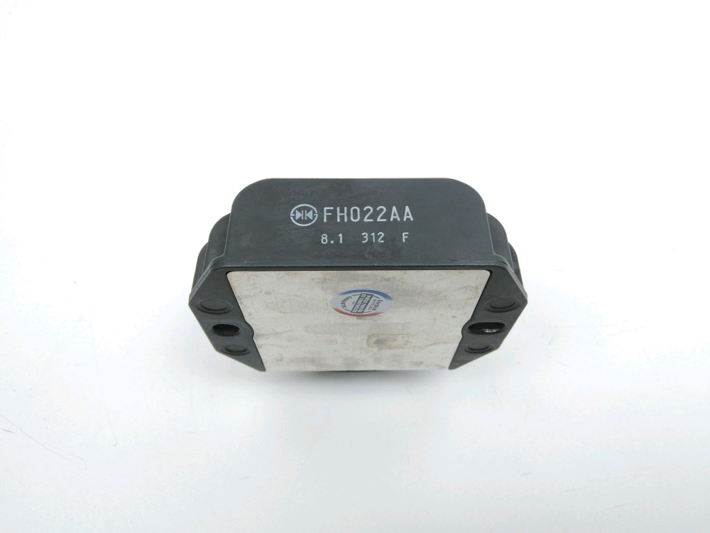 REGULATEUR DE TENSION