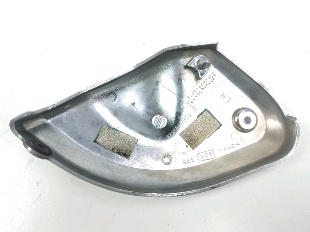 CACHE LATERAL GAUCHE