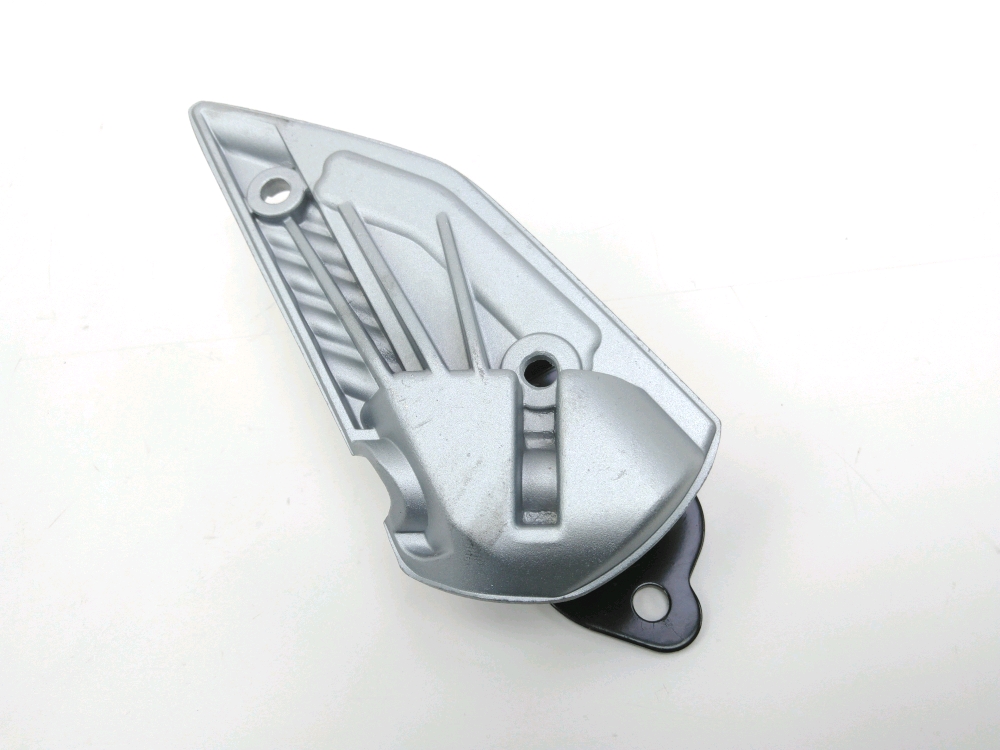 Repose pieds arriere droit