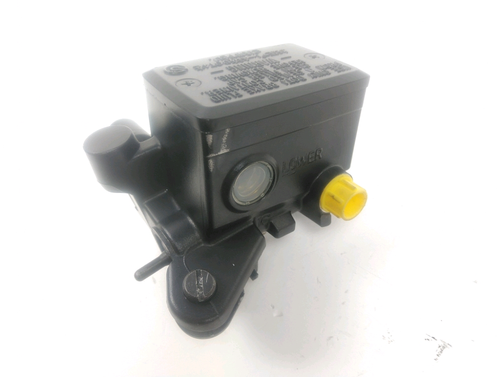 Maitre cylindre frein av complet