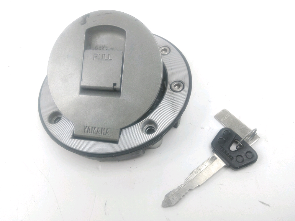 BOUCHON DE RESERVOIR