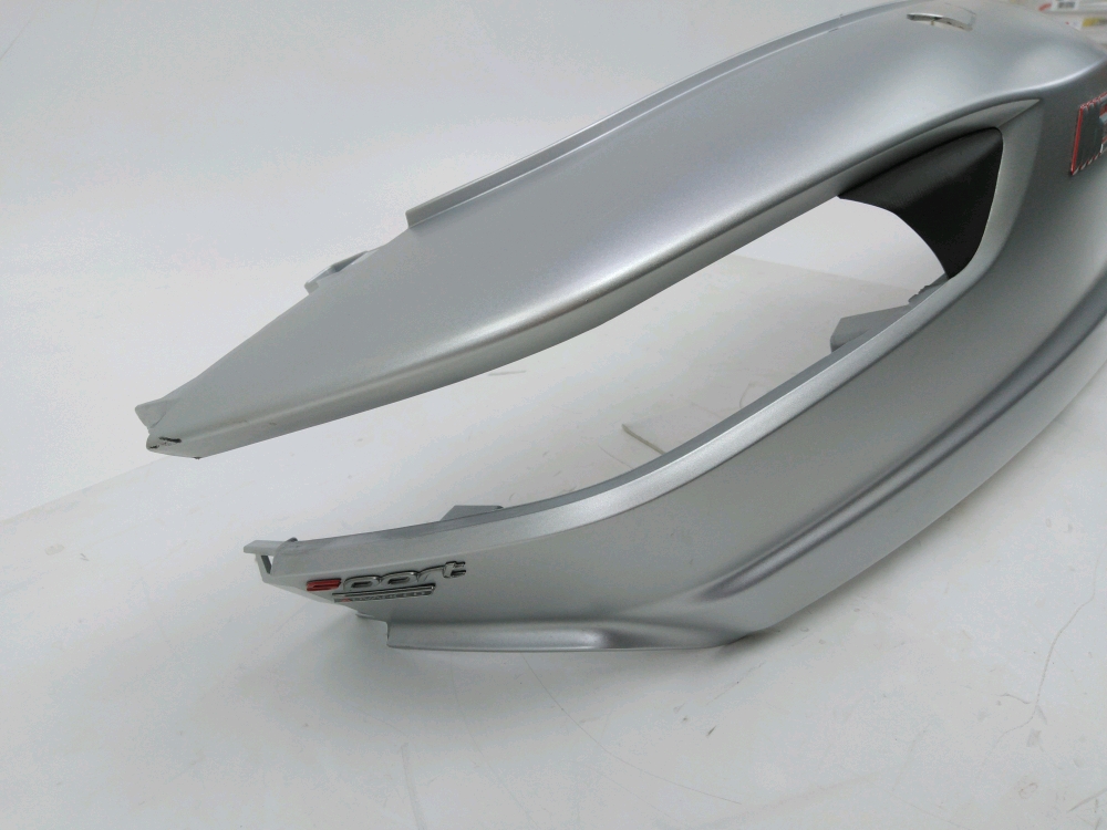 CARENAGE ARRIERE DROIT