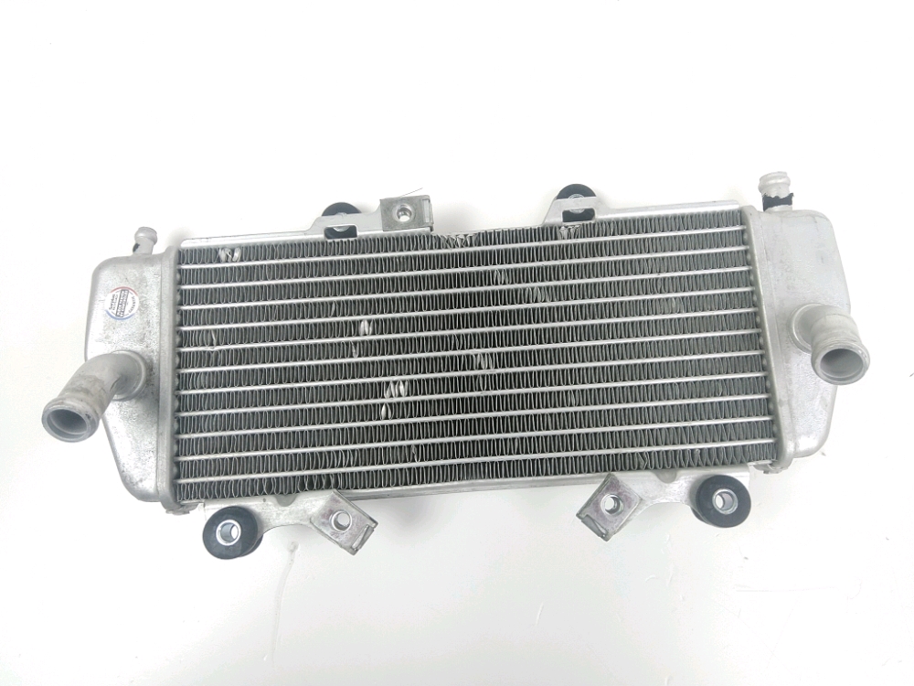 RADIATEUR EAU