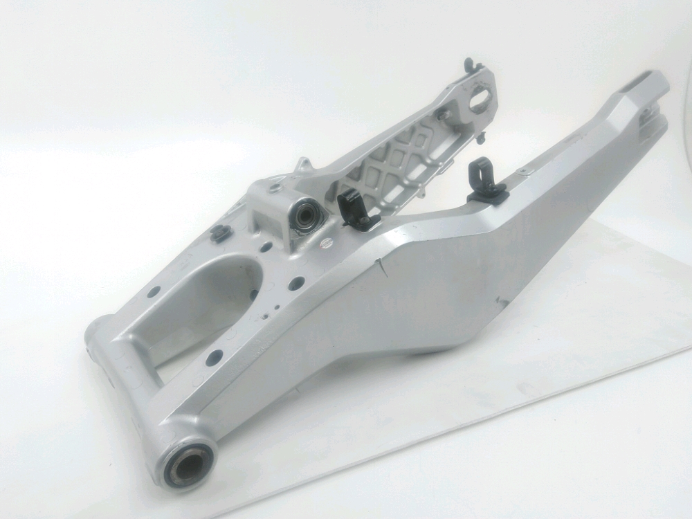 Bras oscillant complet