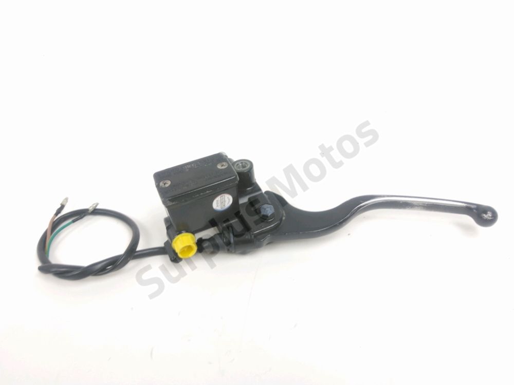 Maitre cylindre frein ar complet