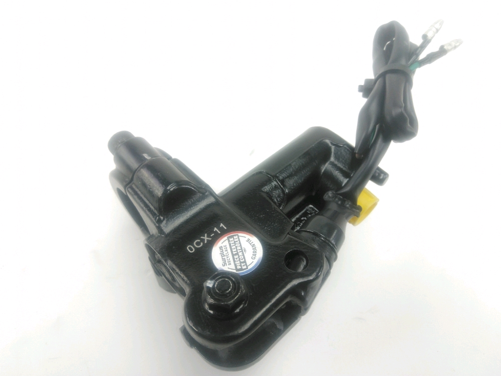 MAITRE CYLINDRE FREIN AR COMPLET