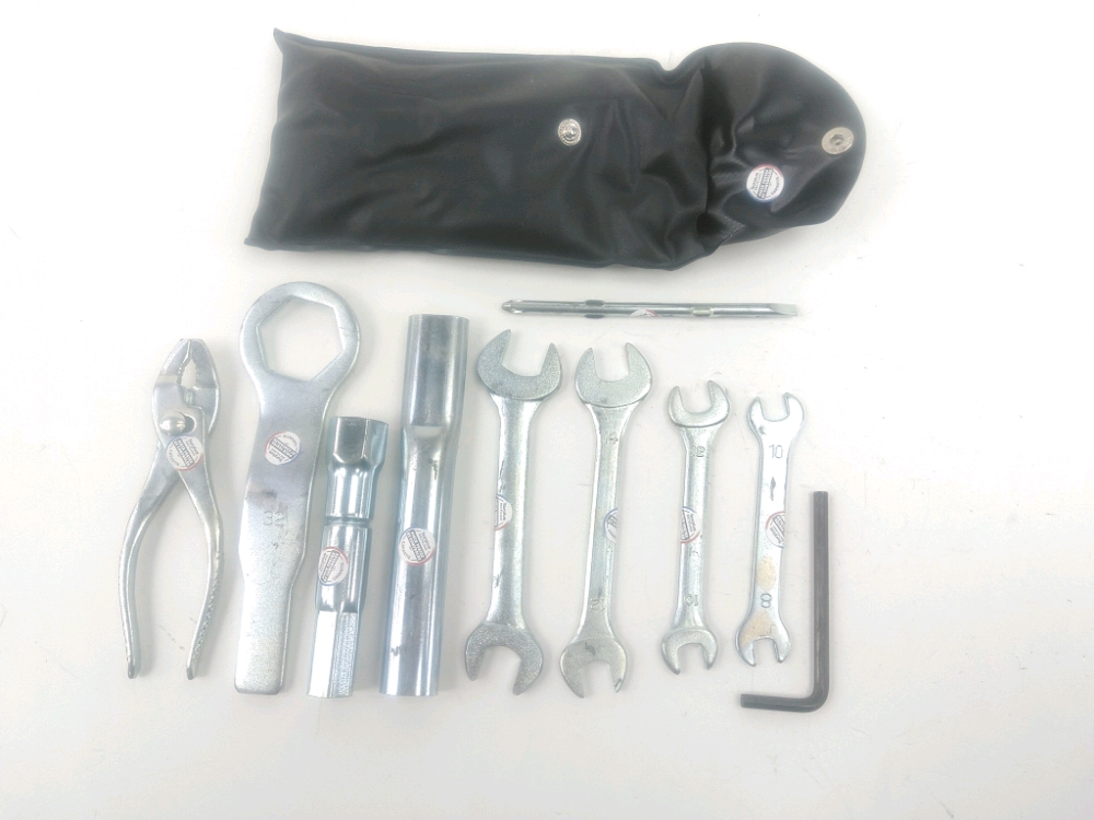 TROUSSE OUTIL